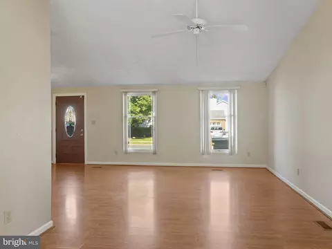 7684 Tuckerman Dr, Hanover, MD 21076 photo 7