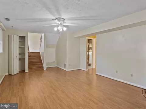 7684 Tuckerman Dr, Hanover, MD 21076 photo 4