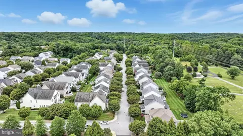 View/Area - 1901 Eamons Way, Annapolis, MD 21401 photo 2 of 5