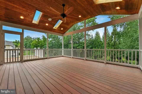 Exterior - 1901 Eamons Way, Annapolis, MD 21401 photo 4 of 11