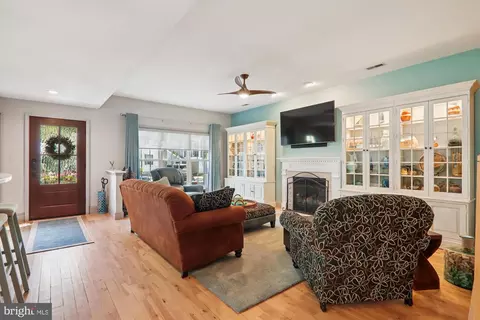 Other - 938 Williams St # A, Edgewater, MD 21037 photo 3 of 15