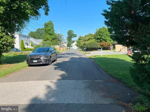 Exterior - 1814 Parkside Dr, Pasadena, MD 21122 photo 4 of 5