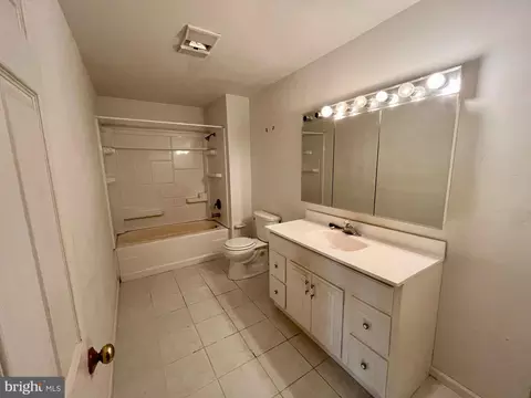 Bath - 1814 Parkside Dr, Pasadena, MD 21122 photo 2 of 3