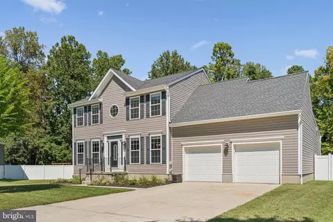 2802 Sagamore Ct, Pasadena, MD 21122