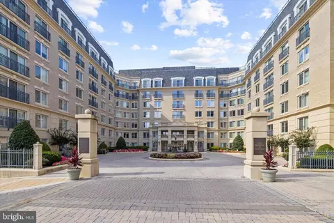 5 Park Pl #702, Annapolis, MD 21401