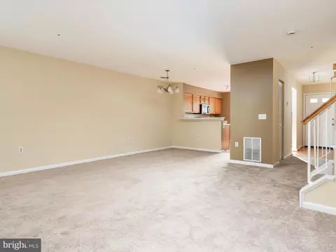 2402 Wentworth Dr, Crofton, MD 21114 photo 10