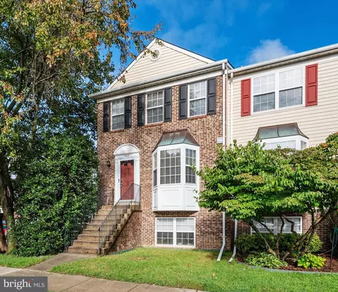 2402 Wentworth Dr, Crofton, MD 21114 photo 28