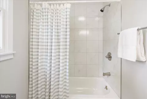 222 Magothy Rd, Pasadena, MD 21122 photo 27