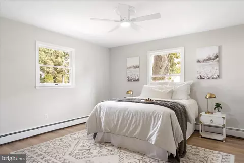 222 Magothy Rd, Pasadena, MD 21122 photo 22