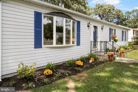 222 Magothy Rd, Pasadena, MD 21122 photo 8