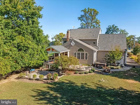 Exterior - 930 Lake Dr, Arnold, MD 21012 photo 20 of 20