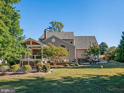 Exterior - 930 Lake Dr, Arnold, MD 21012 photo 14 of 20