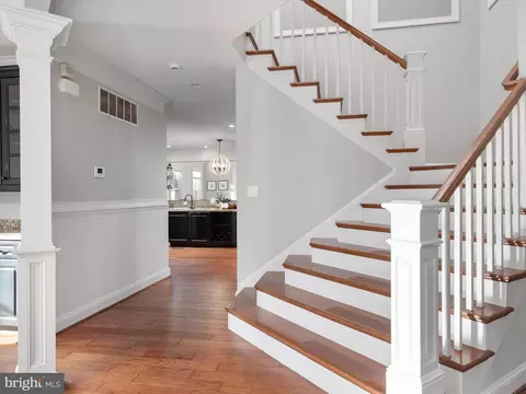 Entry Way - 930 Lake Dr, Arnold, MD 21012 photo 2 of 6