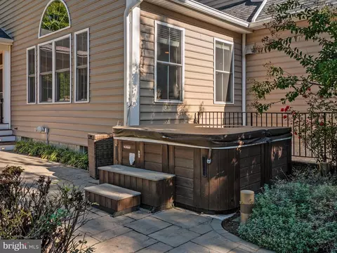 Other - 930 Lake Dr, Arnold, MD 21012 photo 16 of 23