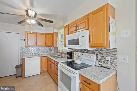 Kitchen - 488 Bruce Ave, Odenton, MD 21113 photo 1 of 3