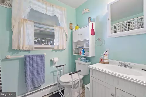 Bath - 488 Bruce Ave, Odenton, MD 21113 photo 1 of 3
