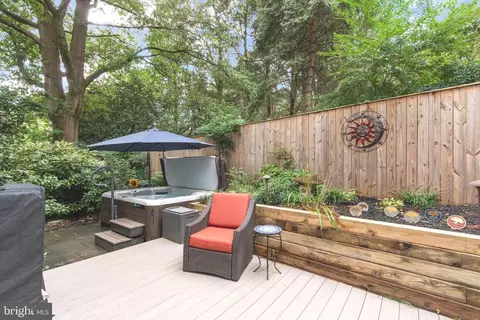 Exterior - 9 Tolson St, Annapolis, MD 21401 photo 5 of 9