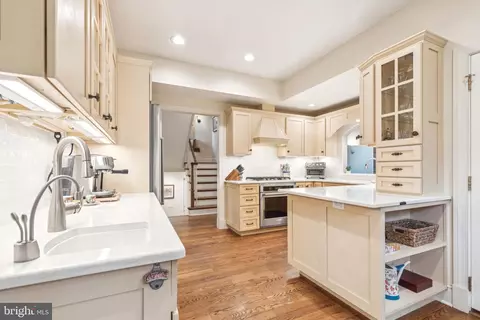 Kitchen - 9 Tolson St, Annapolis, MD 21401 photo 3 of 7
