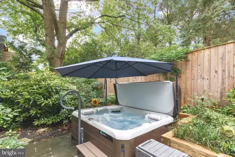 Exterior - 9 Tolson St, Annapolis, MD 21401 photo 7 of 9