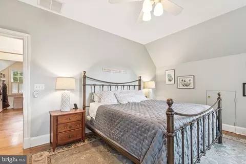 Bedroom - 9 Tolson St, Annapolis, MD 21401 photo 7 of 11