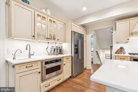Kitchen - 9 Tolson St, Annapolis, MD 21401 photo 4 of 7