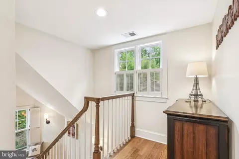 Entry Way - 9 Tolson St, Annapolis, MD 21401 photo 7 of 7