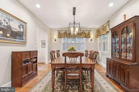 Dining - 9 Tolson St, Annapolis, MD 21401 photo 4 of 5