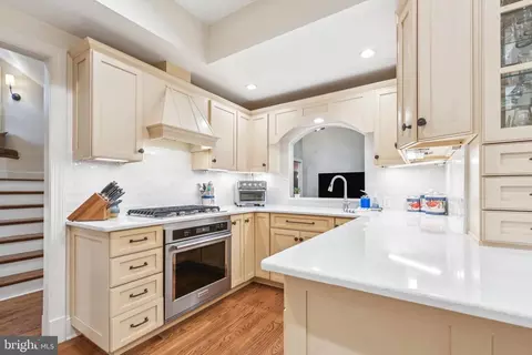 Kitchen - 9 Tolson St, Annapolis, MD 21401 photo 6 of 7