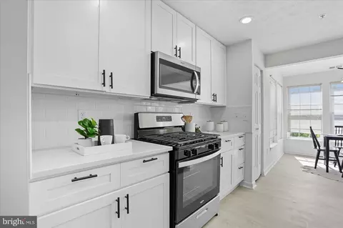 2441 Blue Spring Ct #202, Odenton, MD 21113 photo 20