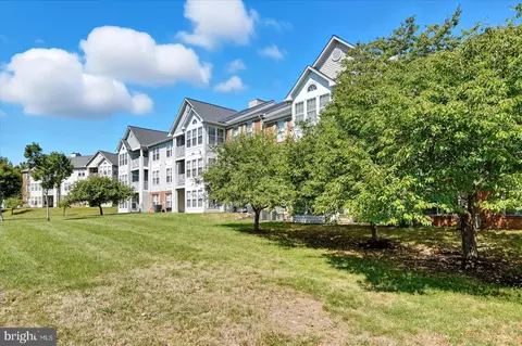 2441 Blue Spring Ct #202, Odenton, MD 21113 photo 35
