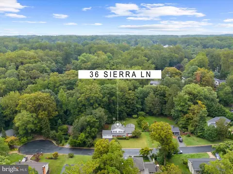 36 Sierra Ln, Arnold, MD 21012 photo 2