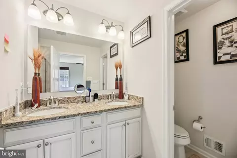 7111 River Birch Dr, Hanover, MD 21076 photo 16