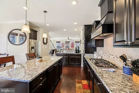 7111 River Birch Dr, Hanover, MD 21076 photo 7
