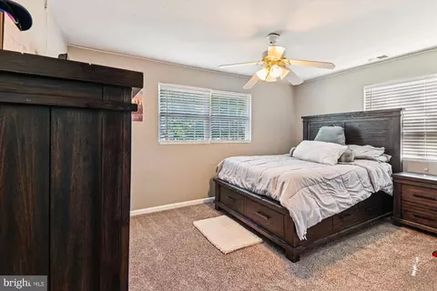 Bedroom - 851 Annapolis Ave, Edgewater, MD 21037 photo 6 of 7