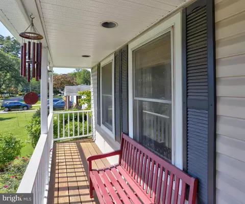 8173 Forest Glen Dr, Pasadena, MD 21122 photo 25