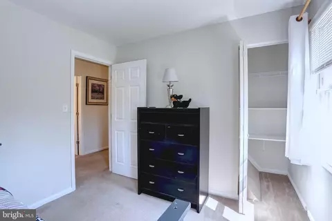 8173 Forest Glen Dr, Pasadena, MD 21122 photo 18