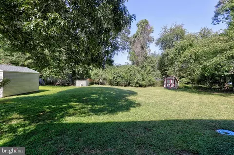 8173 Forest Glen Dr, Pasadena, MD 21122 photo 29