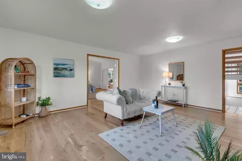 Living - 1815 Millridge Ct, Annapolis, MD 21409 photo 5 of 7