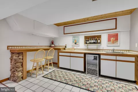 Kitchen - 1815 Millridge Ct, Annapolis, MD 21409 photo 6 of 6