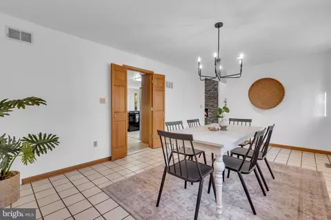 Dining - 1815 Millridge Ct, Annapolis, MD 21409 photo 3 of 7