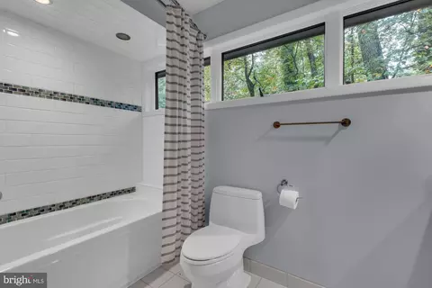 Bath - 1815 Millridge Ct, Annapolis, MD 21409 photo 10 of 10