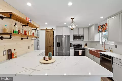 Kitchen - 1508 Pullman Dr, Severn, MD 21144 photo 2 of 4