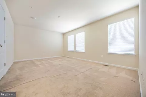 1387 Hawthorn Dr, Hanover, MD 21076 photo 13
