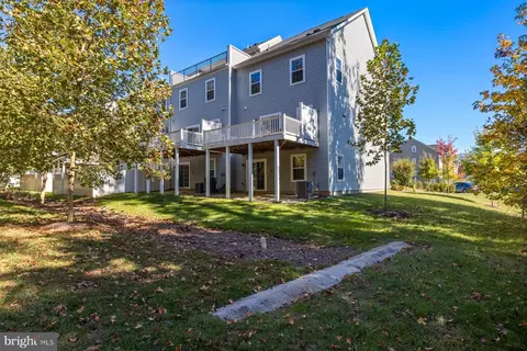1387 Hawthorn Dr, Hanover, MD 21076 photo 29