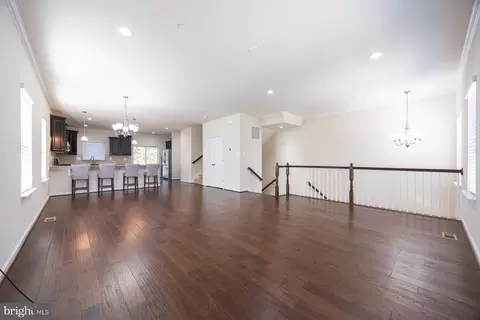 1387 Hawthorn Dr, Hanover, MD 21076 photo 11