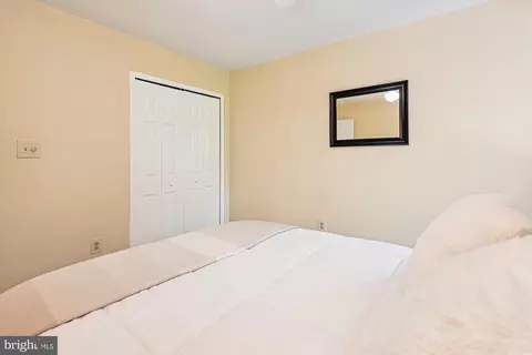 Bedroom - 18 Sargent Ct, Annapolis, MD 21403 photo 7 of 8