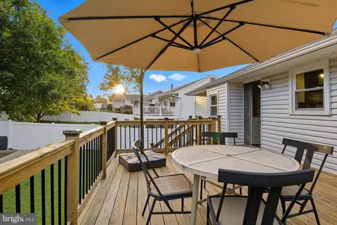 Exterior - 1323 Craghill Ct, Hanover, MD 21076 photo 11 of 15