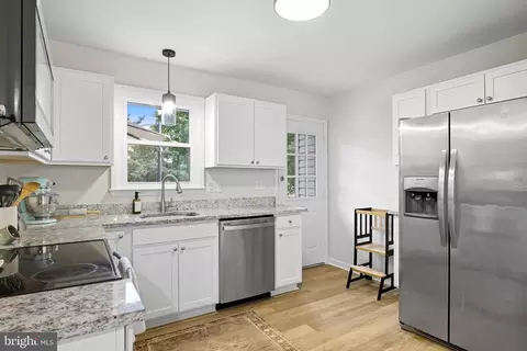 Kitchen - 1323 Craghill Ct, Hanover, MD 21076 photo 1 of 3