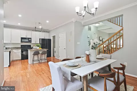 Dining - 322 Timberbrook Ct, Odenton, MD 21113 photo 3 of 3