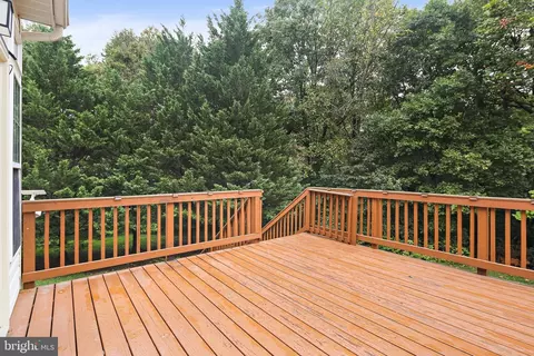 Exterior - 322 Timberbrook Ct, Odenton, MD 21113 photo 3 of 7